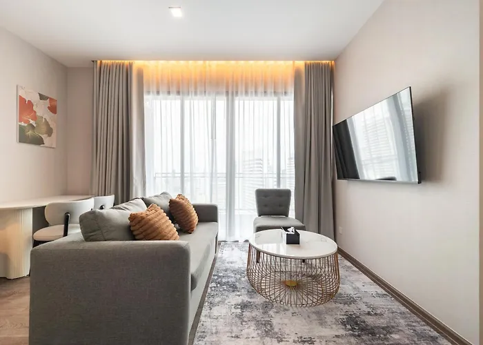 The Rich Grand Sukhumvit Hotel
