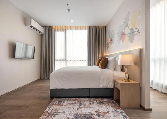 The Rich Grand Sukhumvit