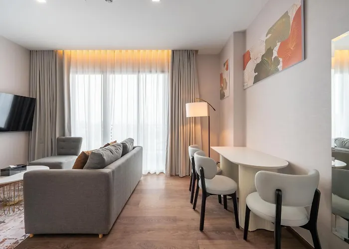 Hotel The Rich Grand Sukhumvit 4*