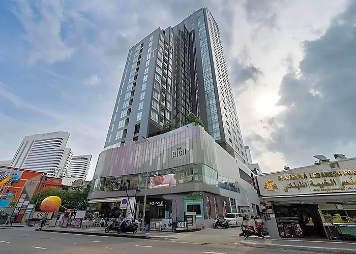 Hotel The Rich Grand Sukhumvit 4*
