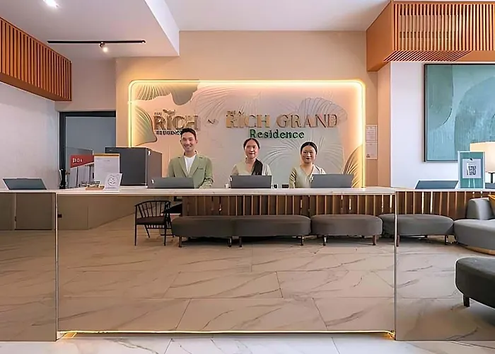 The Rich Grand Sukhumvit Hotel 4*