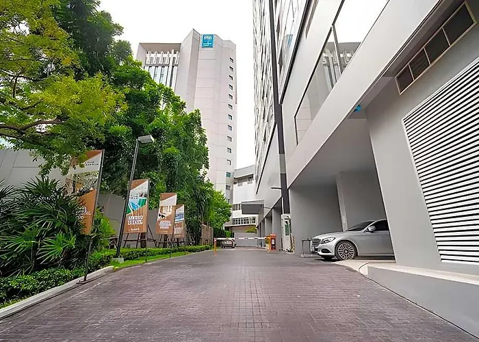 The Rich Grand Sukhumvit