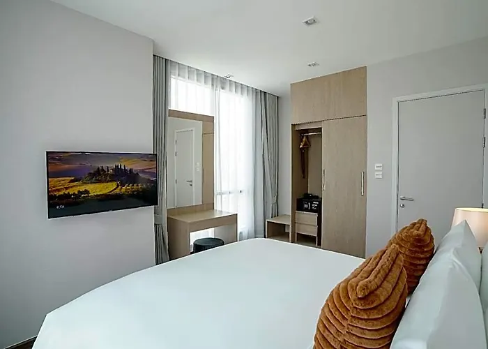 The Rich Grand Sukhumvit
